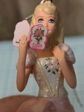 Barbie Hallmark Keepsake 2001 Birthday Wishes Barbie Ornament